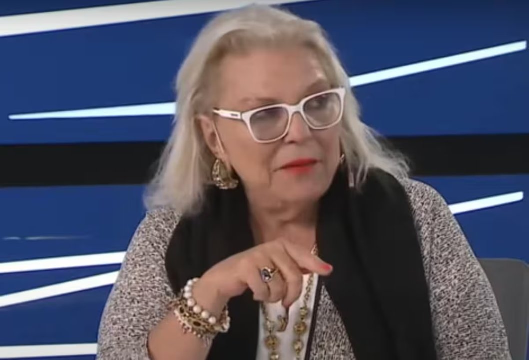 EL ENOJO DE CARRIÓ POR LA BOLETA DE LUZ: “SAQUÉ EL HORNO ELÉCTRICO PORQUE ME LLEGABAN CUATROCIENTOS MIL PESOS POR MES” post thumbnail image