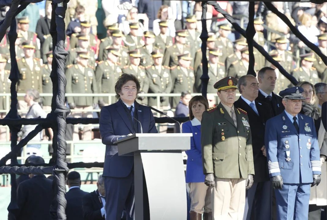 JAVIER MILEI: “BUSCAMOS GRABAR LAS BASES EN LA HISTORIA PORQUE SABEMOS QUE EL DÍA DE MAÑANA NO ESTAREMOS