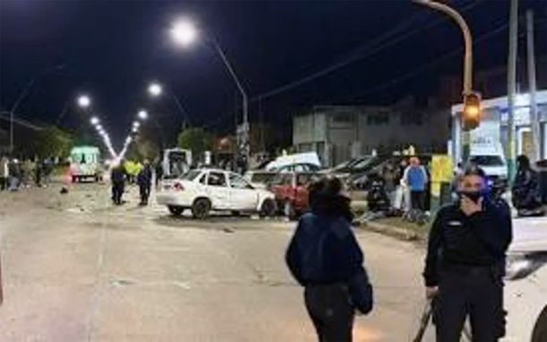 TRÁGICO CHOQUE EN MAR DEL PLATA: UN JOVEN MUERTO Y CUESTIONAMIENTOS AL GRUPO DE MOTOCICLISTAS post thumbnail image