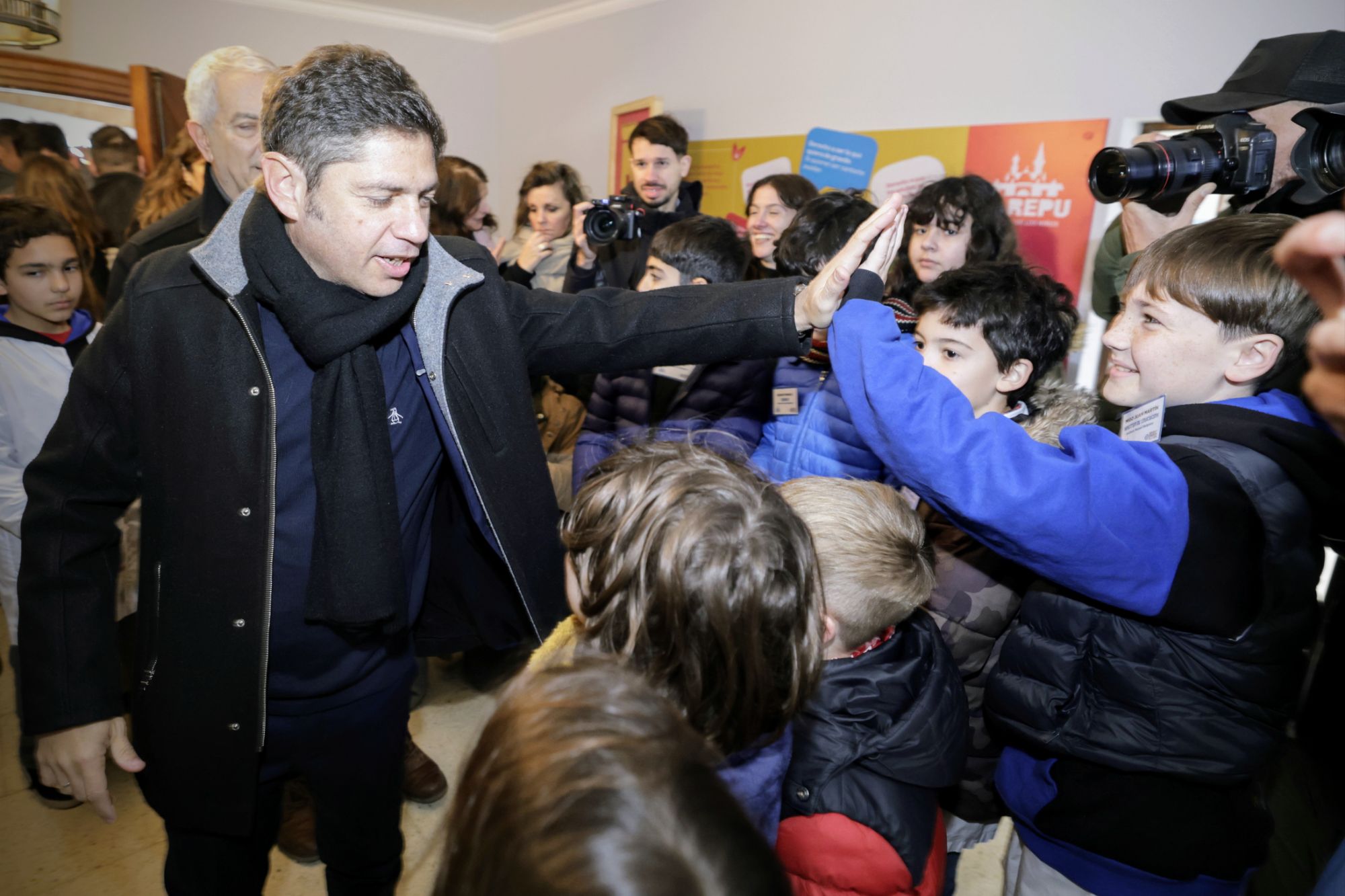 KICILLOF INAUGURÓ UN MERCADO BONAERENSE Y PUSO EN FUNCIONAMIENTO EL PRIMER CENTRO DE ENERGÍAS RENOVABLES KICILLOF INAUGURÓ UN MERCADO BONAERENSE Y PUSO EN FUNCIONAMIENTO EL PRIMER CENTRO DE ENERGÍAS RENOVABLES