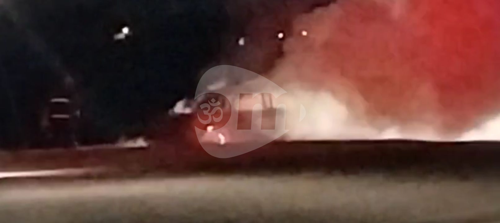 INCENDIO DE UN VEHÍCULO EN LA RUTA INTERBALNEARIA: NO HUBO HERIDOS GRAVES INCENDIO DE UN VEHÍCULO EN LA RUTA INTERBALNEARIA: NO HUBO HERIDOS GRAVES
