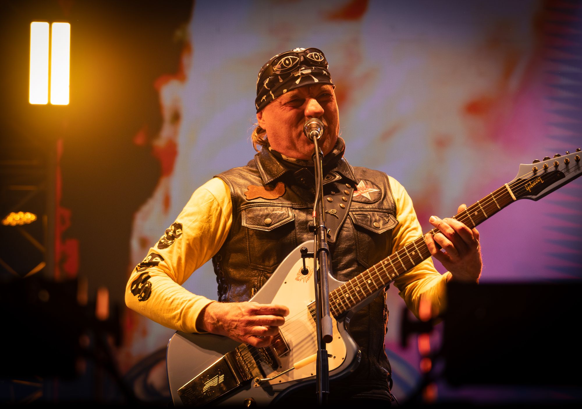 LA RENGA HIZO VIBRAR HURACÁN: UN BANQUETE DE ROCK PARA ENTRAR EN CALOR