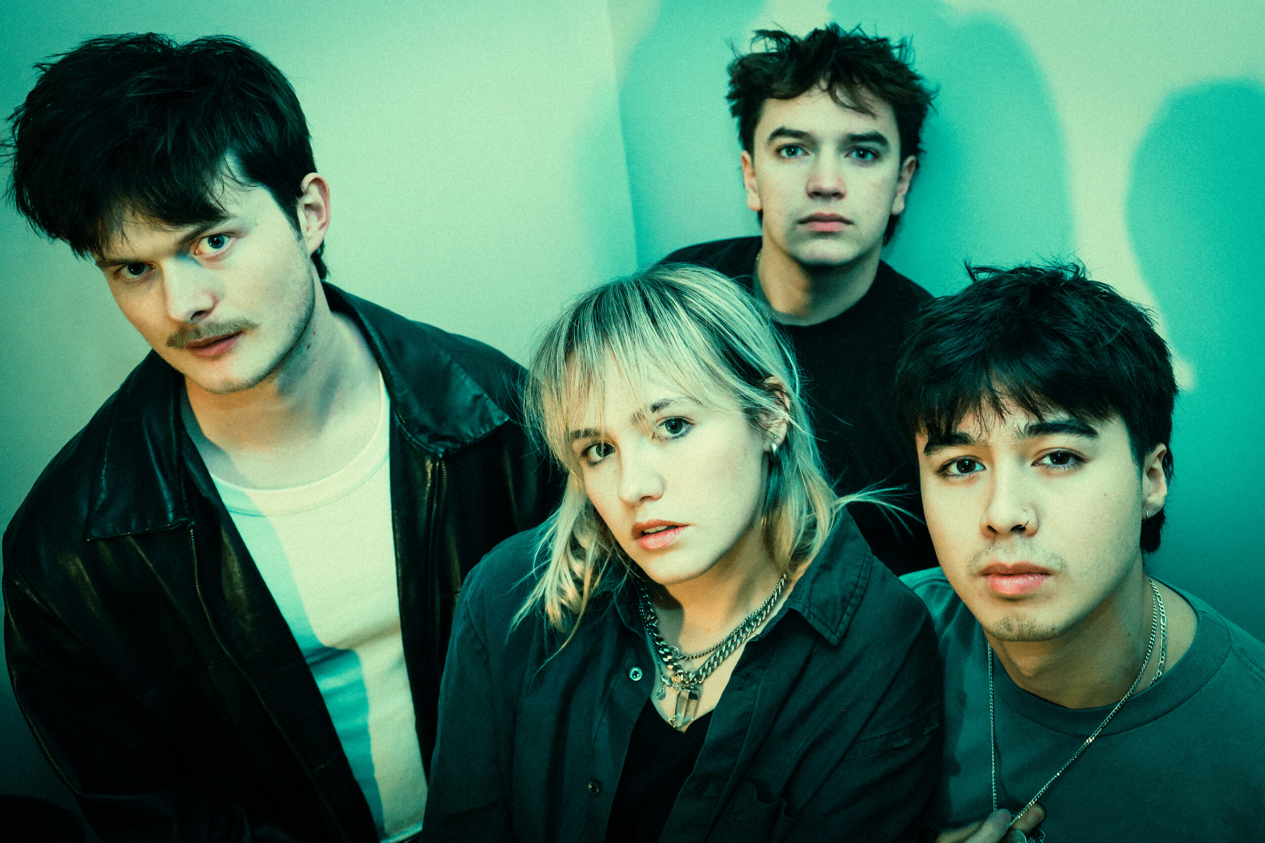 COAST ARCADE REGRESA CON FUERZA Y PRESENTA CYCLES, ADELANTO DE SU ESPERADO ÁLBUM DEBUT