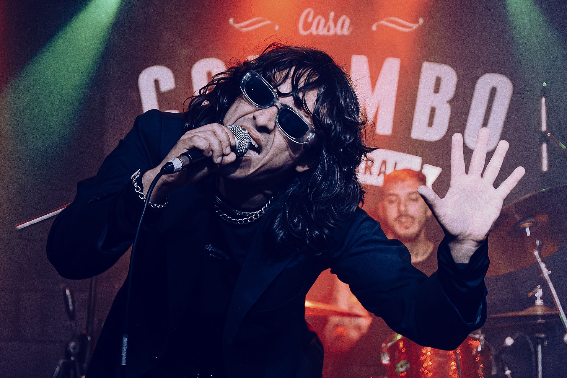 SUCIOS RUFIANES: ROCK FILOSO Y ACTITUD EN LA ESCENA INDEPENDIENTE