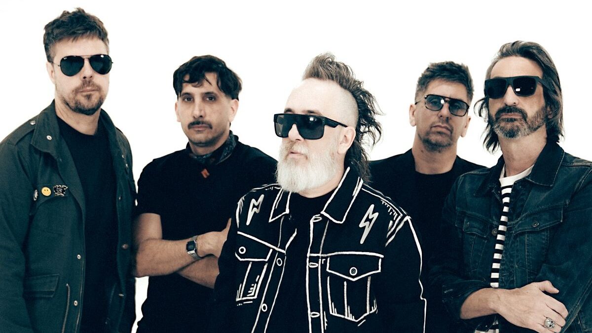 GUILLE DE STÖLTZ EN CÓDIGO DE ROCK post thumbnail image