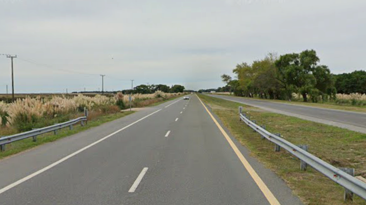 FATAL DESPISTE Y VUELCO EN EL KILÓMETRO 313 DE LA RUTA 11 FATAL DESPISTE Y VUELCO EN EL KILÓMETRO 313 DE LA RUTA 11