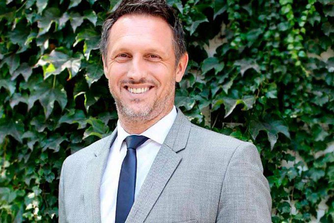 INTERNARON DE URGENCIA A DAVID KAVLIN TRAS SUFRIR DOS INFARTOS