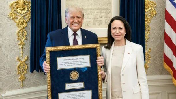 DONALD TRUMP CONFIRMÓ QUE RECIBIÓ EL NOBEL DE LA PAZ DE MARÍA CORINA MACHADO