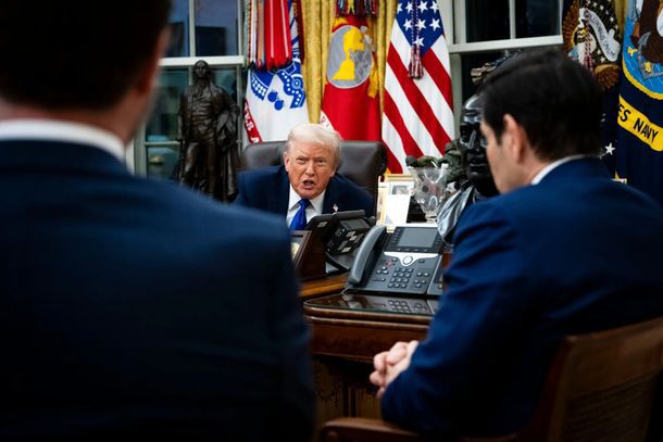 DONALD TRUMP DESESTIMA EL DERECHO INTERNACIONAL: “MI PROPIA MENTE ES LO ÚNICO QUE PUEDE DETENERME” DONALD TRUMP DESESTIMA EL DERECHO INTERNACIONAL: “MI PROPIA MENTE ES LO ÚNICO QUE PUEDE DETENERME”