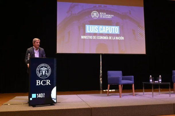 LUIS CAPUTO RECONOCIÓ QUE LA INFLACIÓN VOLVIÓ A SUBIR Y ANTICIPÓ QUE EN MARZO SUPERARÁ EL 3%