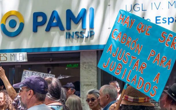 MÉDICOS DE CABECERA DE PAMI INICIARON UN PARO DE 72 HORAS Y DENUNCIAN RECORTES SALARIALES