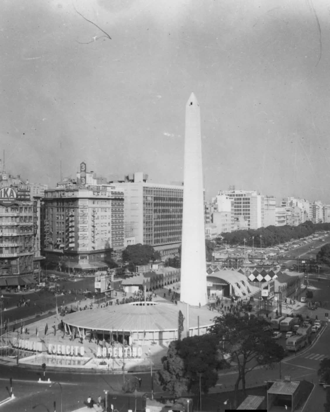 EL OBELISCO CUMPLE 90 AÑOS: EL SÍMBOLO PORTEÑO QUE ATRAVESÓ GENERACIONES DE ARGENTINOS