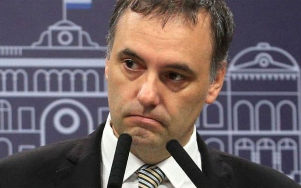 AHORA DENUNCIAN A MANUEL ADORNI POR “APRETAR” A UN TESTIGO Y PIDEN SU DETENCIÓN post thumbnail image