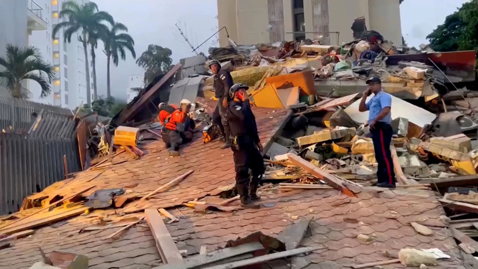 TERREMOTO DE MAGNITUD 7,1 SACUDIÓ VENEZUELA Y SE ACTIVARON ALERTAS POR POSIBLE TSUNAMI post thumbnail image