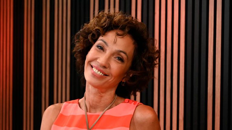 MURIÓ LA PERIODISTA ERNESTINA PAIS: SU AUTO FUE ARROLLADO POR UN TREN EN SAN ISIDRO post thumbnail image