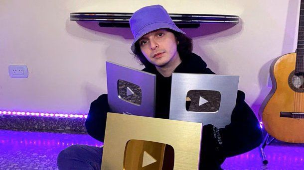 MURIÓ EL YOUTUBER CHATTERBOX EN UN CHOQUE MÚLTIPLE SOBRE LA RUTA 5 post thumbnail image