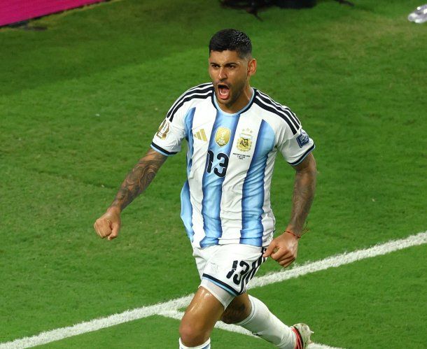 CUTI ROMERO METIÓ UN CABEZAZO SALVADOR PARA EL 3-2 DE LA SELECCIÓN ARGENTINA ANTE CABO VERDE post thumbnail image